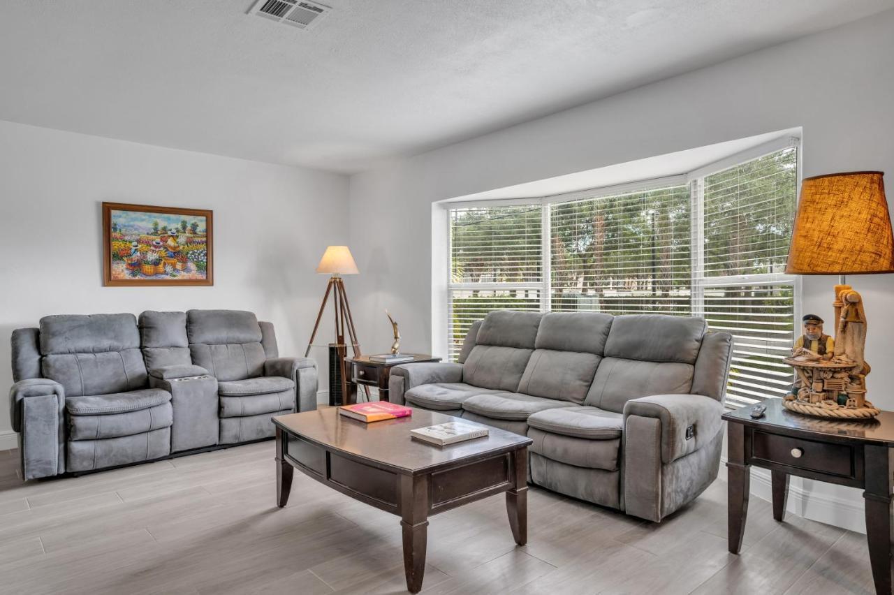 4 Bd Near Beach Spacious Solar Heated Pool Waterfront Home Pompano Beach Exterior foto